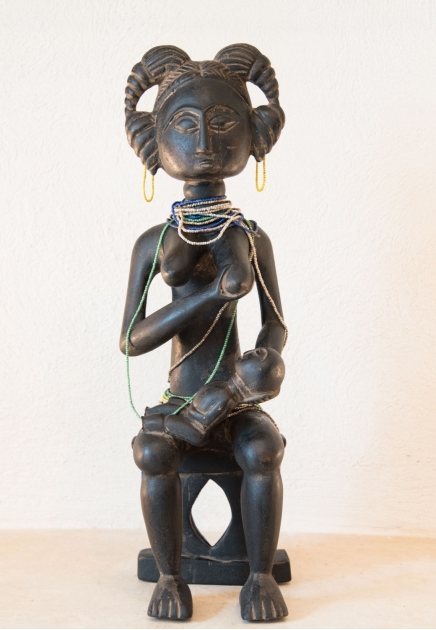 Akua'ba Mother and child figure