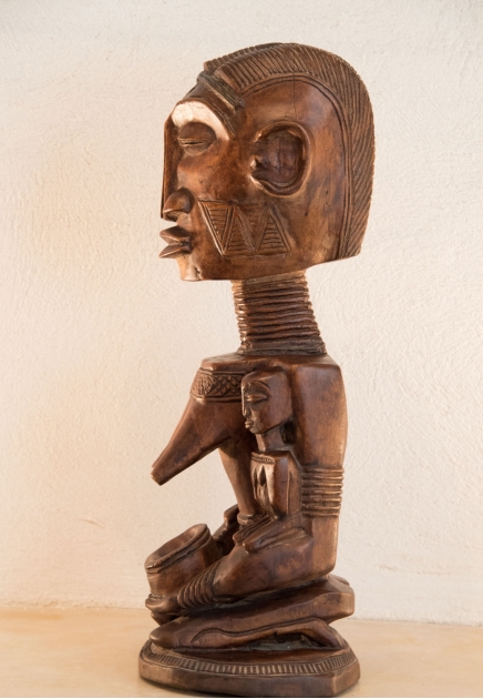 Owo Mother-and-child figure