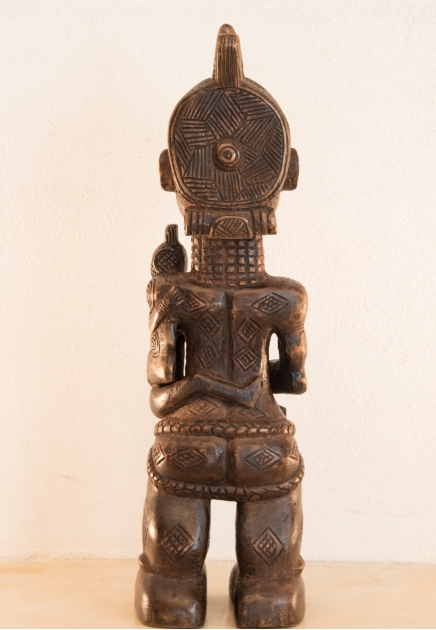 Bena luluwa Mother and Child figure