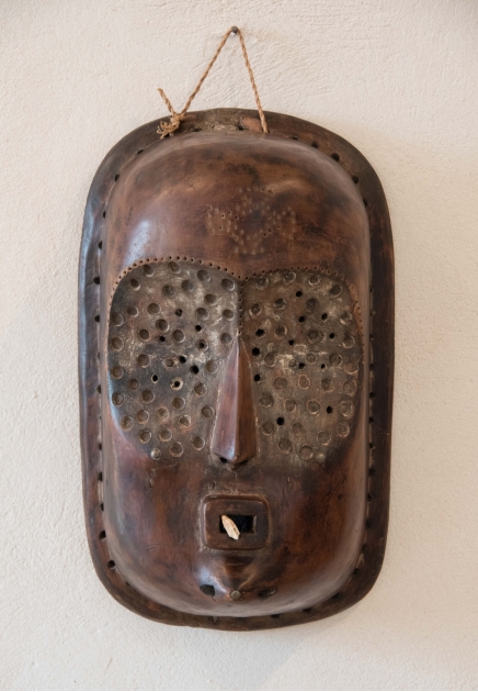 Luluwa mask