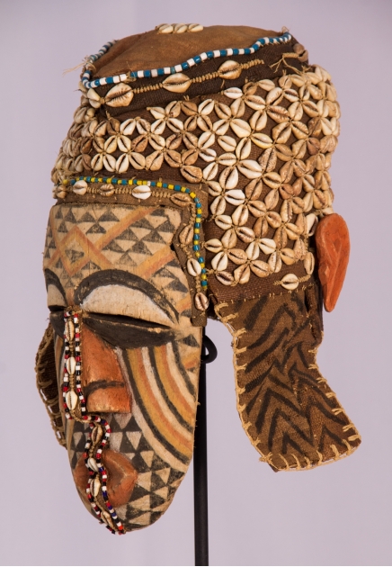 Kuba Female Mask